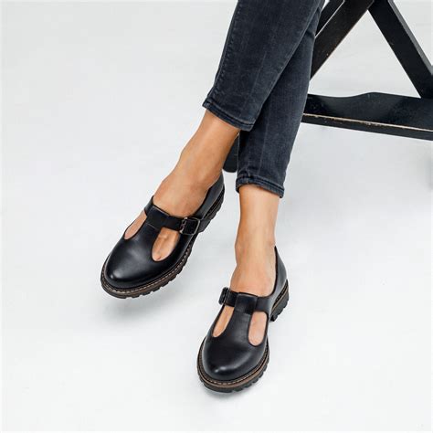 stylish flat mary jane shoes